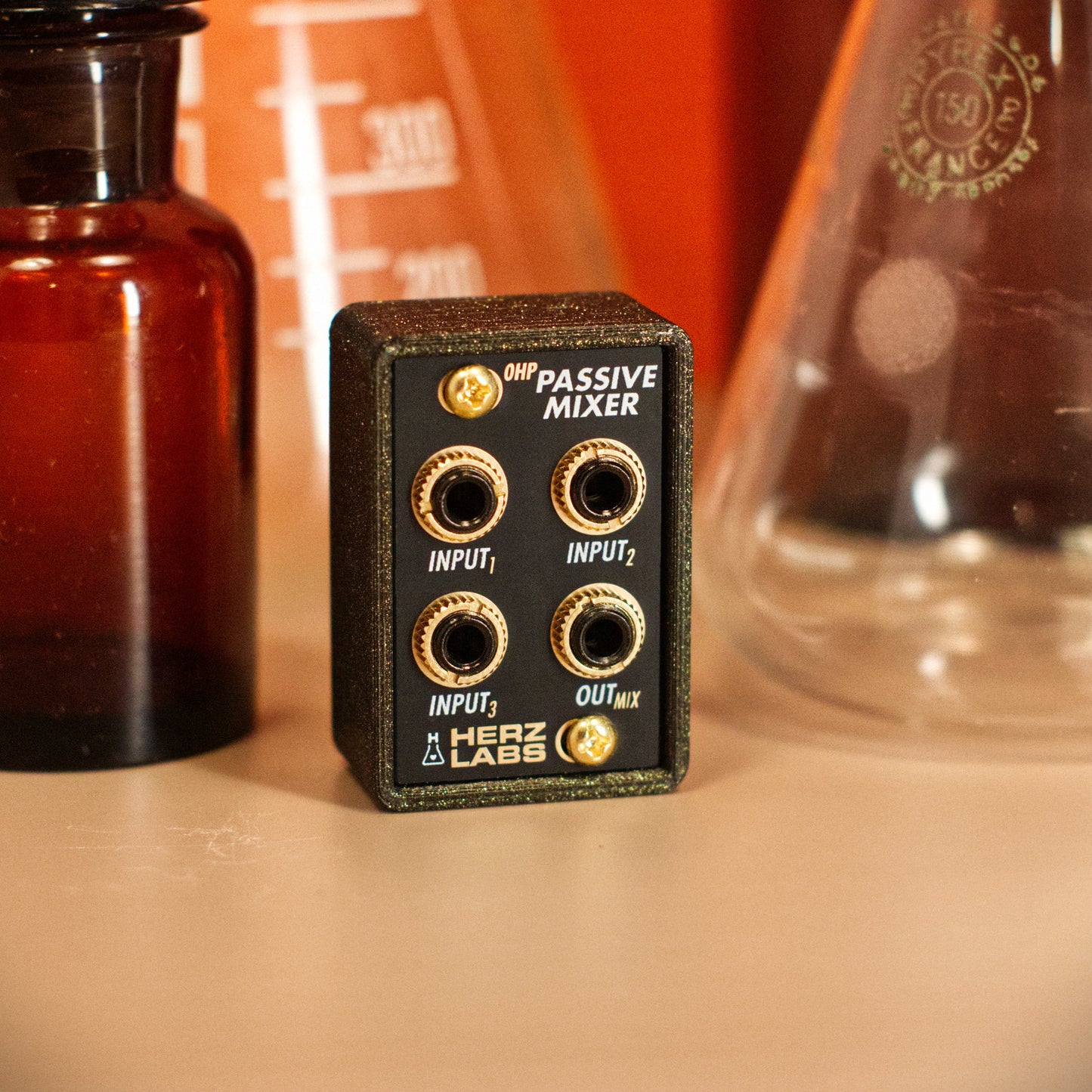 Passive Mixer - 0hp / 1U 5hp - Averaging mixer for audio and CV