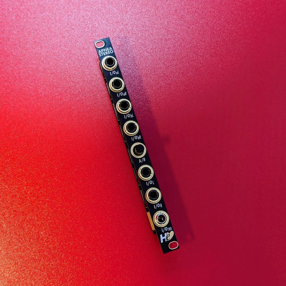 Herzlich Apnea Stereo - 2hp Passive Performance Switch and 3,5mm Stereo TRS Integrator for Eurorack