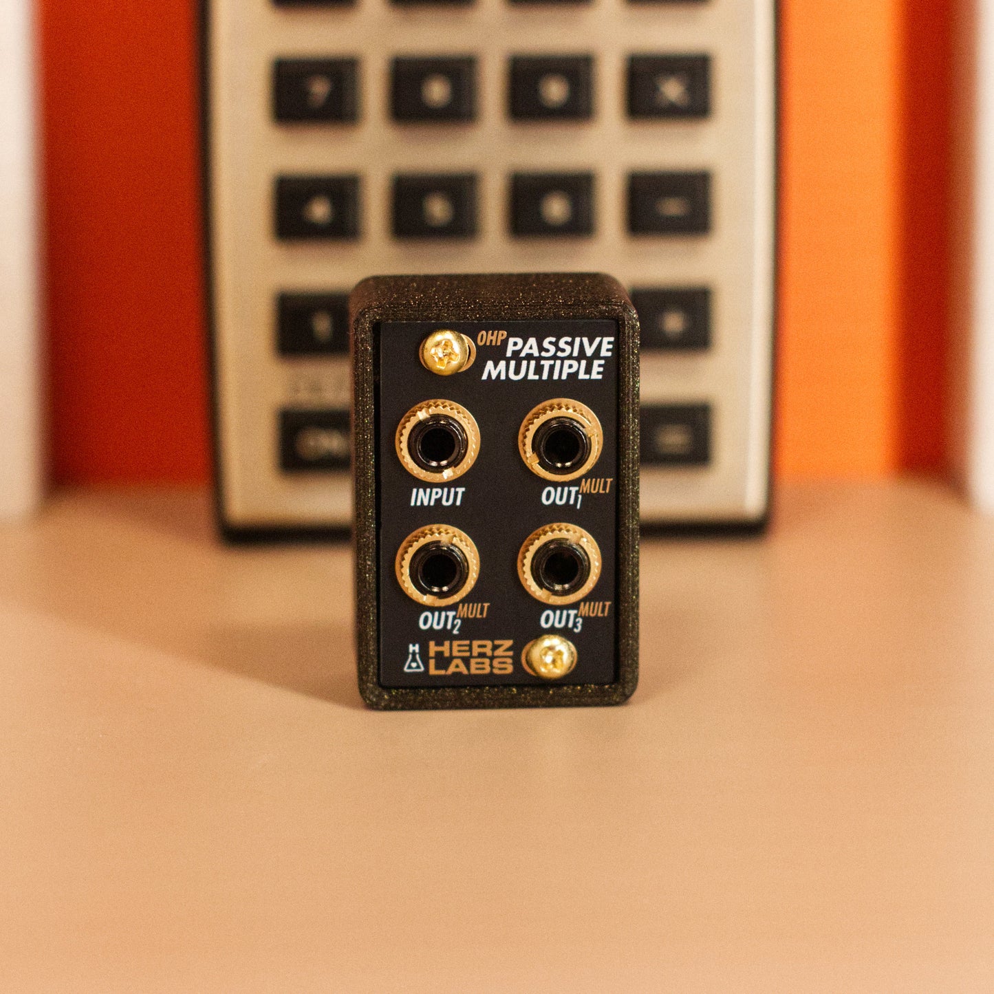 Passive Multiple - 0hp / 1U 5hp - 1:3 signal multiplier