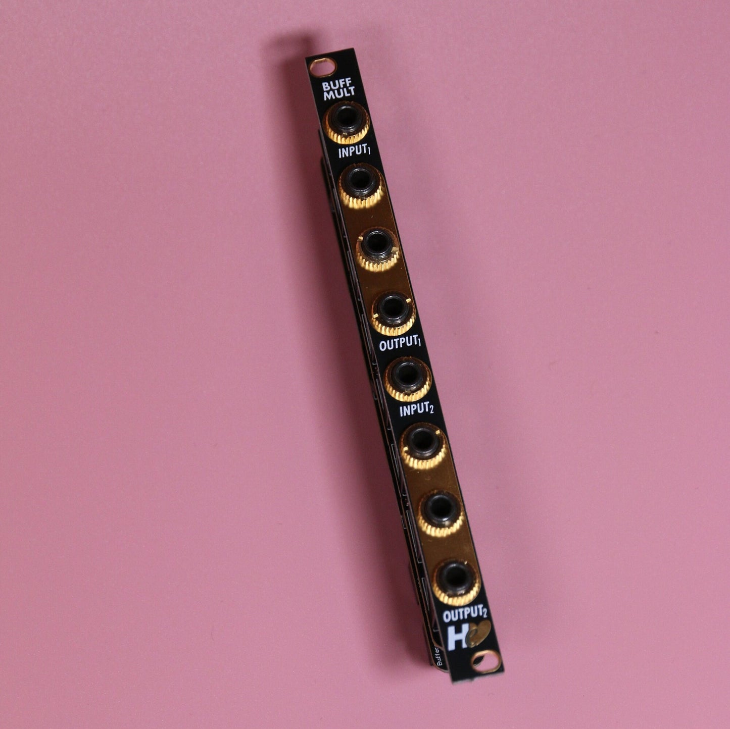 Buffered Multiple - Herzlich Buff Mult in 2hp for 3U Eurorack, modular and semi-modular systems