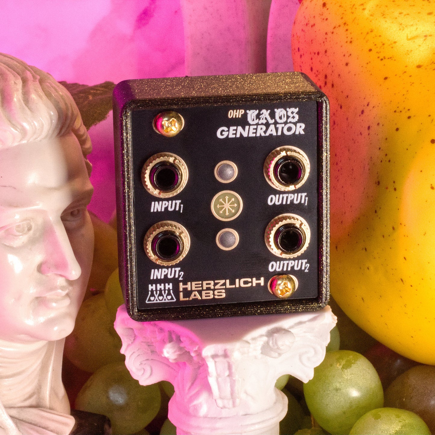 Caos Generator - 0hp / 7hp 1U - Passive random signal generator