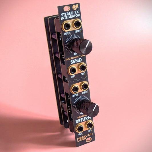Stereo FX Integrator / SFXI - 4hp - stereo Eurorack-to-instrument level conversion, instrument-to-Eurorack amplification, piezo and guitar pre-amp